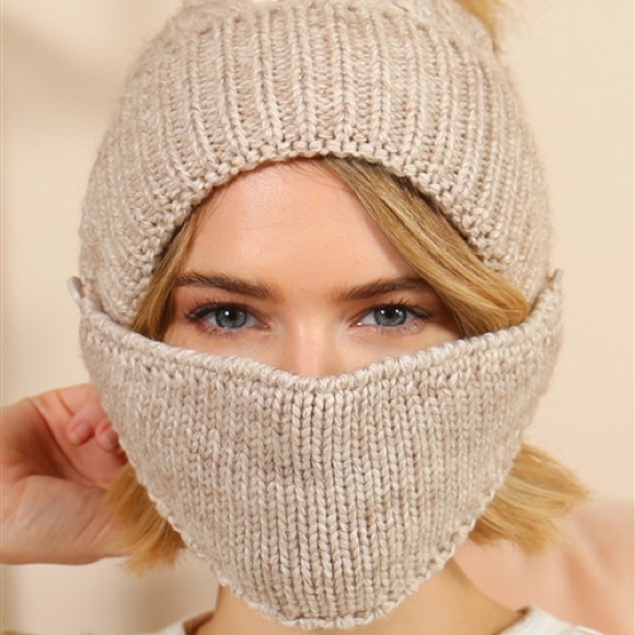 Beanie and mask set in Cream NWT - Picture 2 of 7